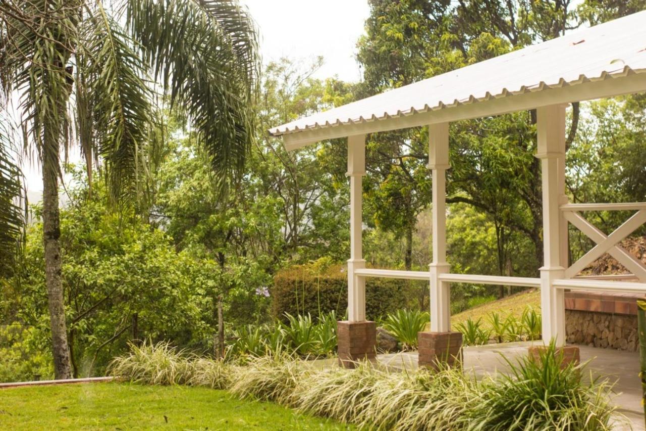 Recanto Da Paz Hotel Fazenda Атібая Номер фото